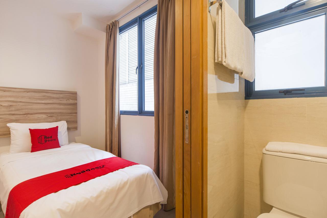 Reddoorz Plus @ Victoria Street סינגפור מראה חיצוני תמונה